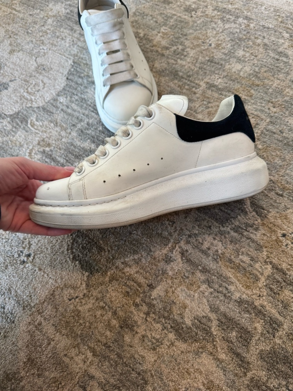 Alexander McQueen Men’s White Leather Oversized Sneaker - Picture 3 of 6